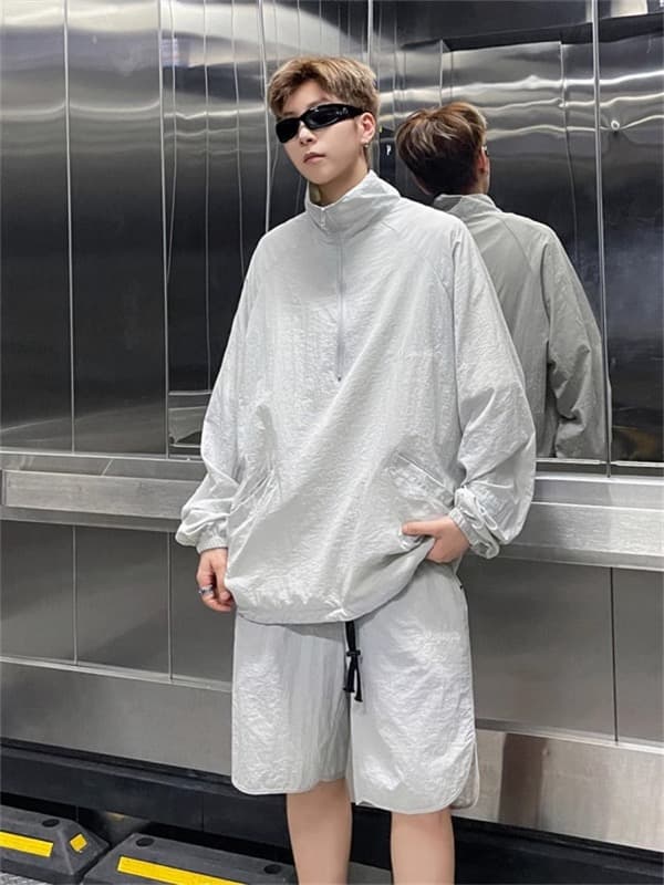 タートルネック　メンズ　長袖　 冷感素材ハーフジップシャツとショートパンツの上下セット M~3XL