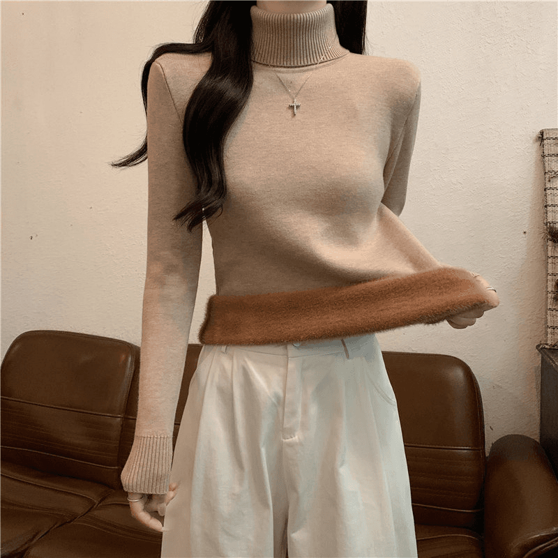 毎日着たくなる上質タートルネックニット｜首元まで美しく整うベーシックトップス