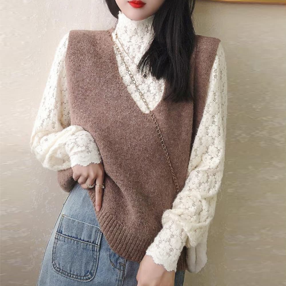 透かし編み小花柄タートルネックシャツ