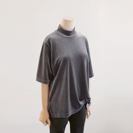 タートルネック　レディース　半袖　ゆったりベロア風半袖プルオーバー