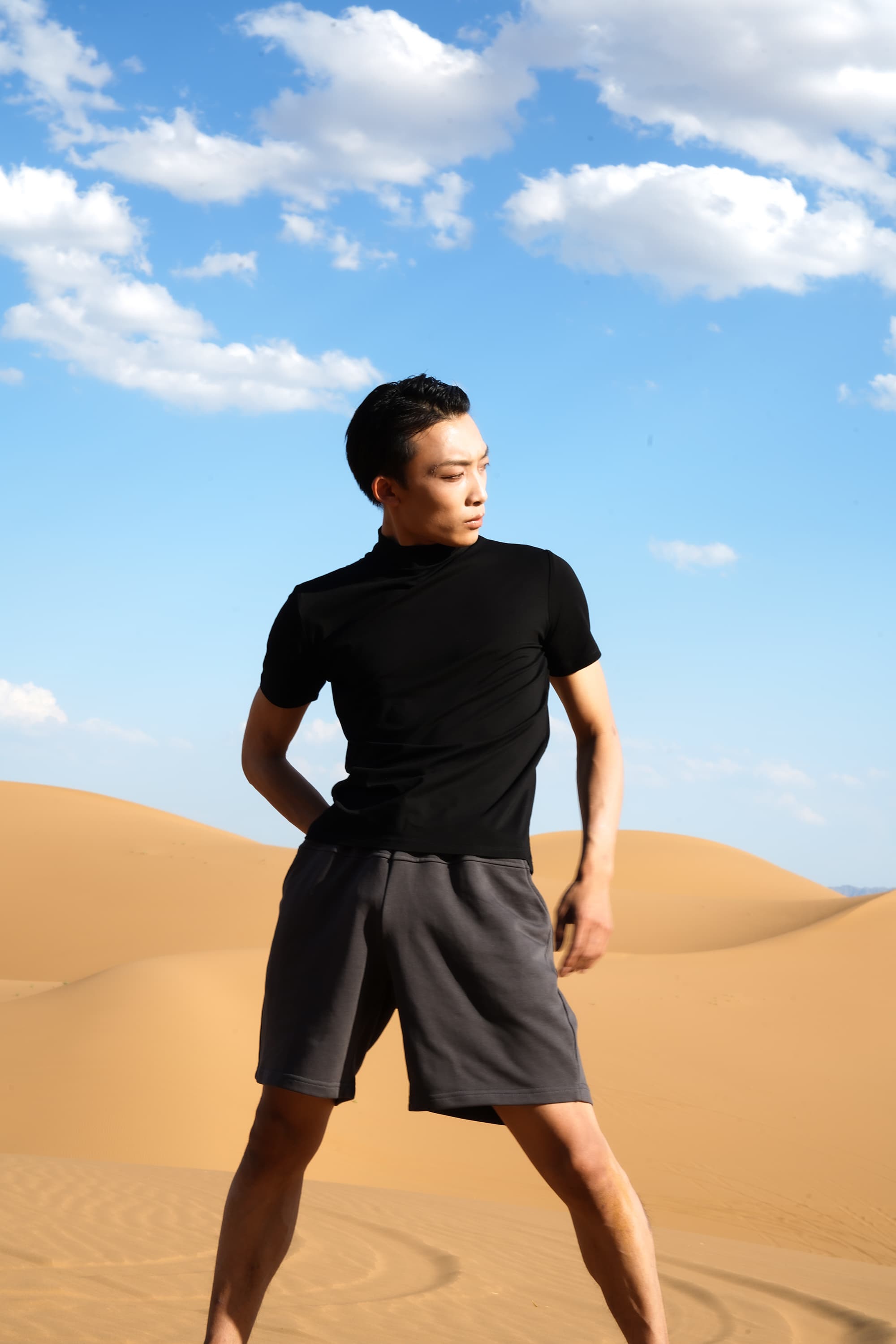 タートルネック　メンズ　半袖　すっきり着こなしインナーシャツS〜XL