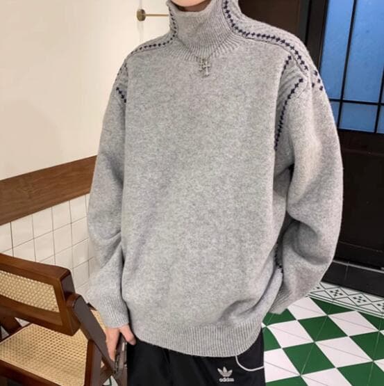 肩ライン装飾入りゆったりシルエットタートルネックニット　M~2XL
