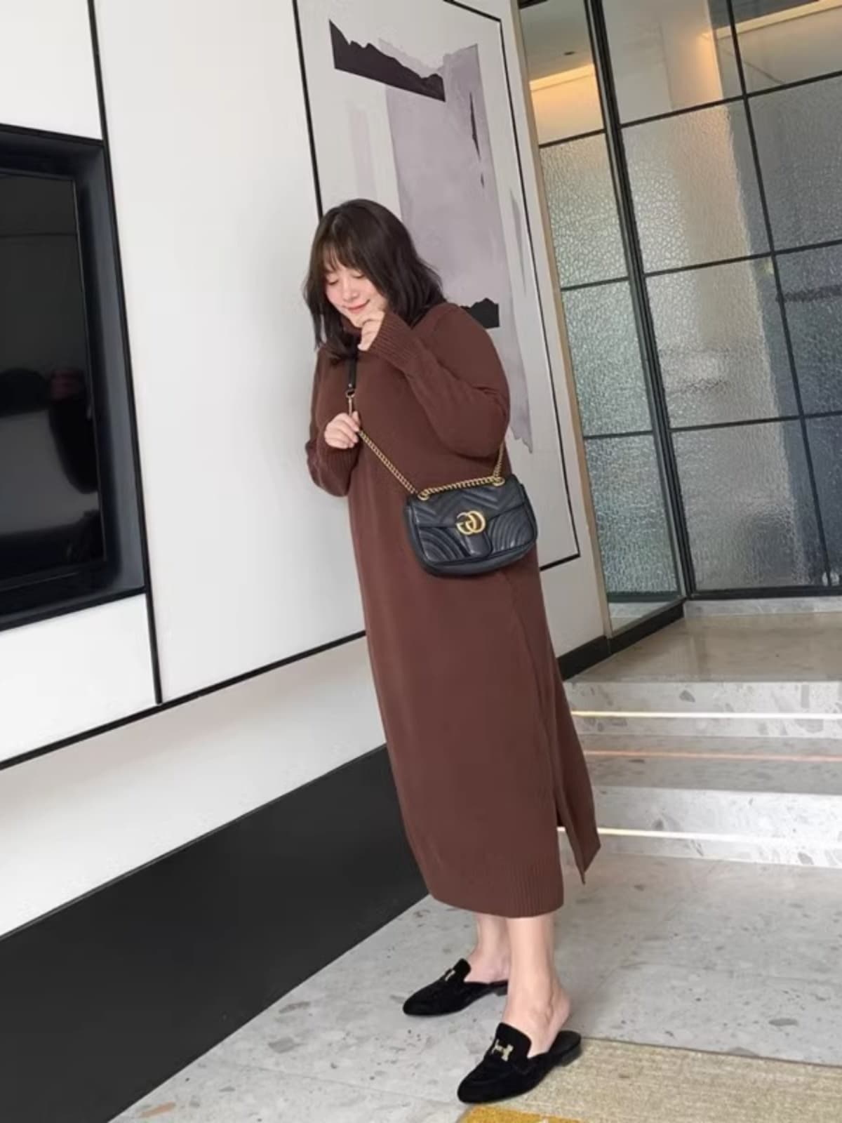 タートルネック ゆったりシルエット ニットワンピース