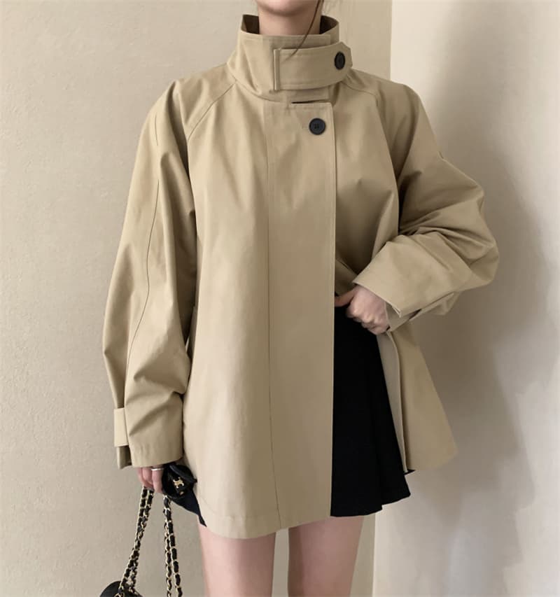 【レディース ジャケット】レトロ風ショートジャケット｜タートルネックと好相性なスタンドネックデザイン neckty＋