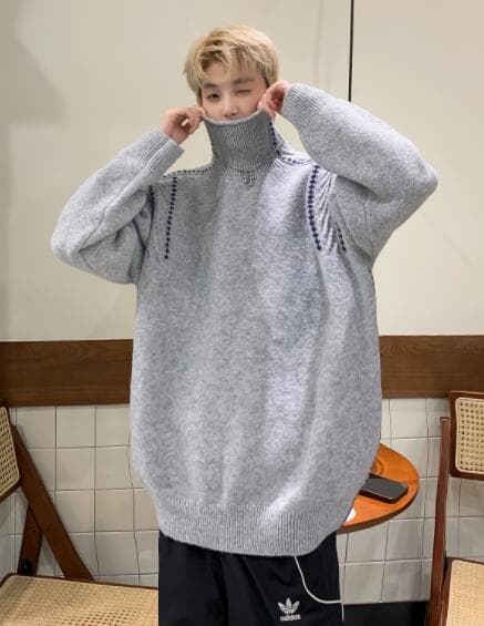 肩ライン装飾入りゆったりシルエットタートルネックニット　M~2XL