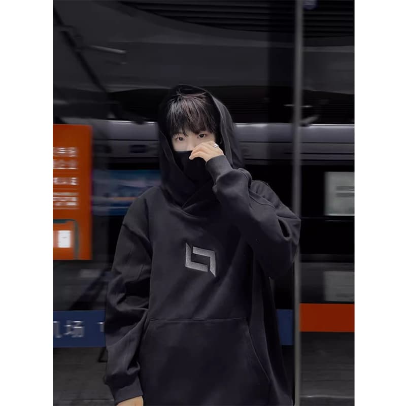 タートルネック　メンズ　長袖　ハイネック幾何学ロゴパーカー　M〜3XL