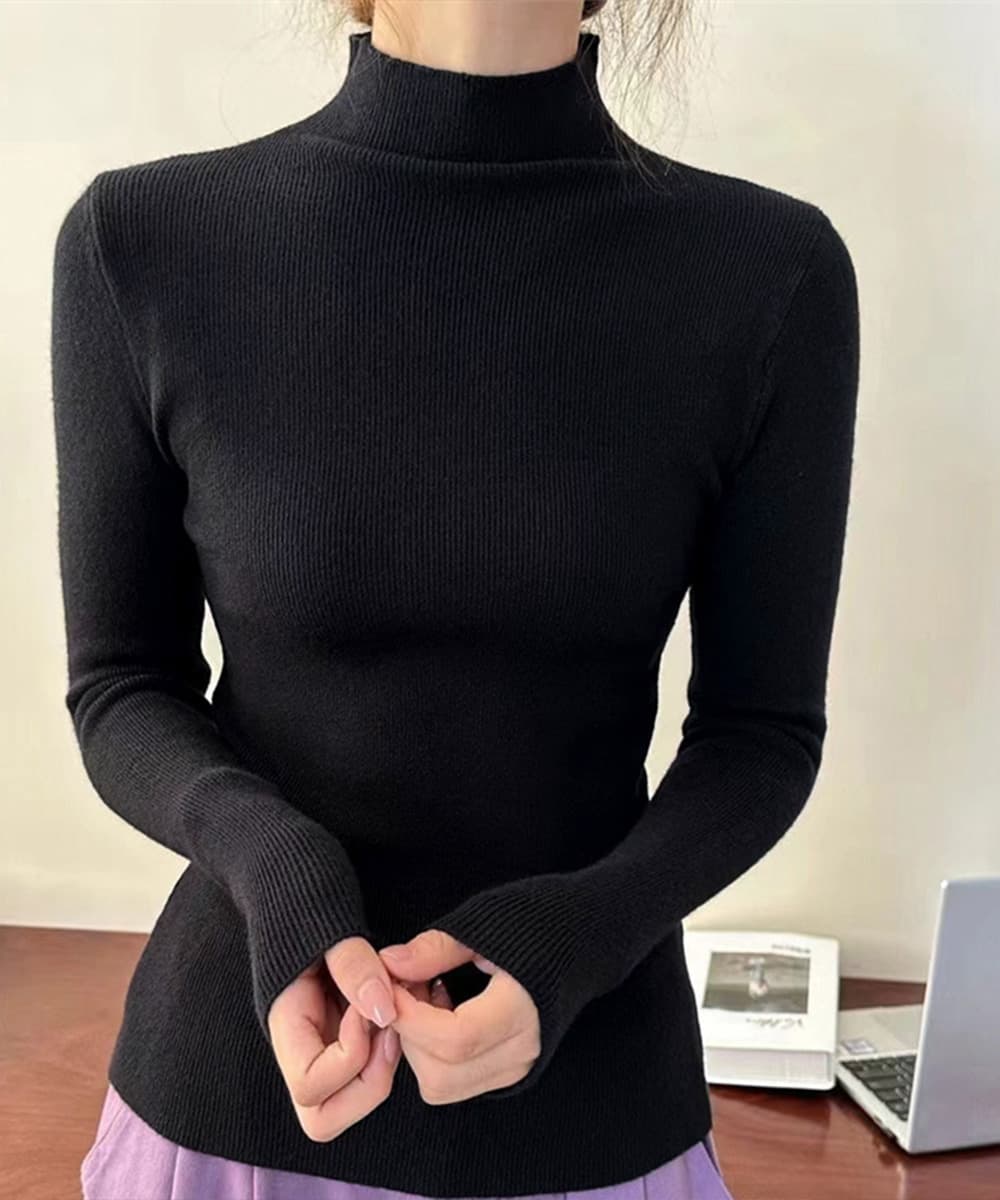 骨格ナチュラル向けリブ編みタートルネックニット