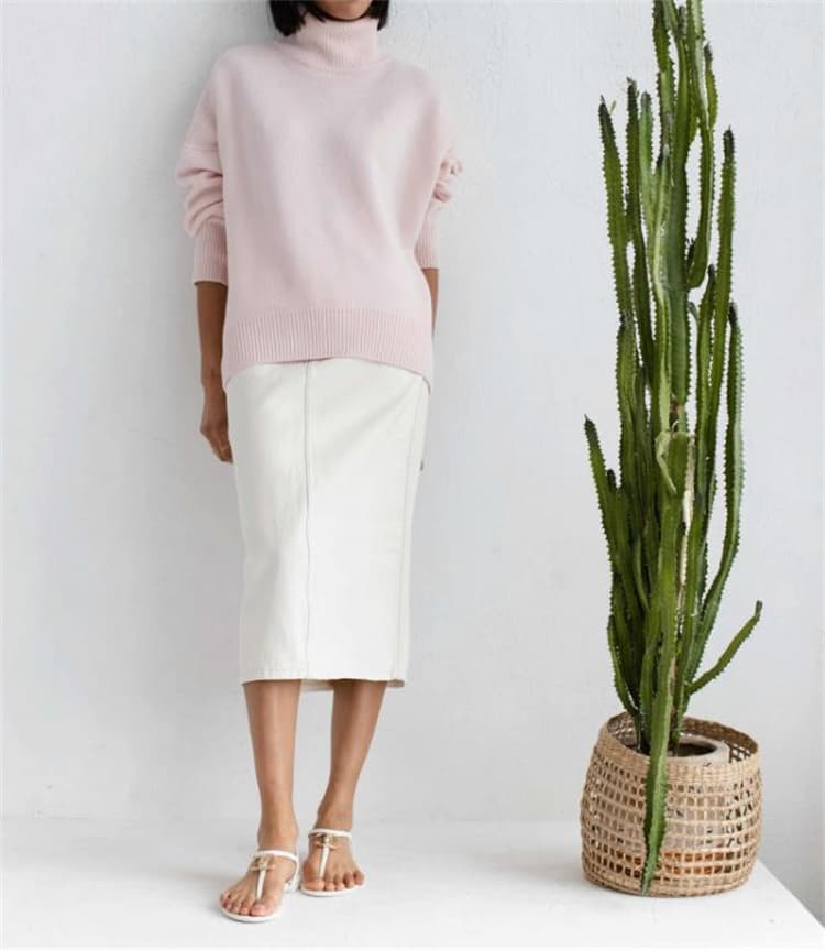 タートルネック　ゆったりシルエット ニットシャツ