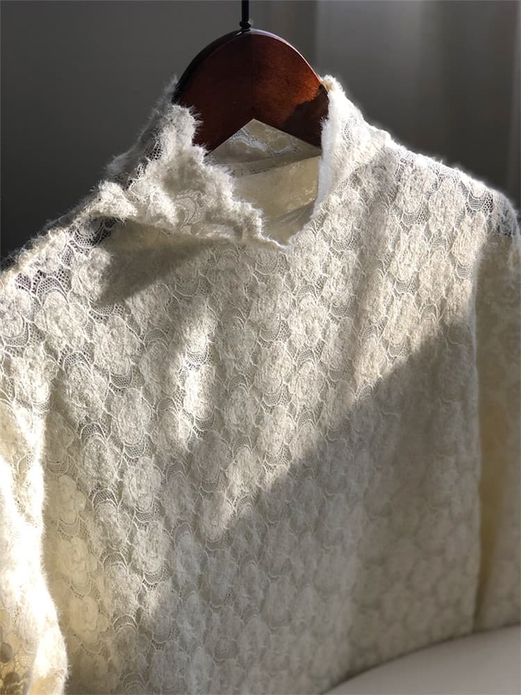 【骨格ナチュラル】花柄レース タートルネック シャツ 上品アイボリー　M L