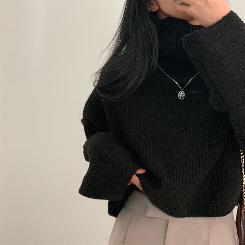 ゆったりシルエット畦編みタートルネックセーター