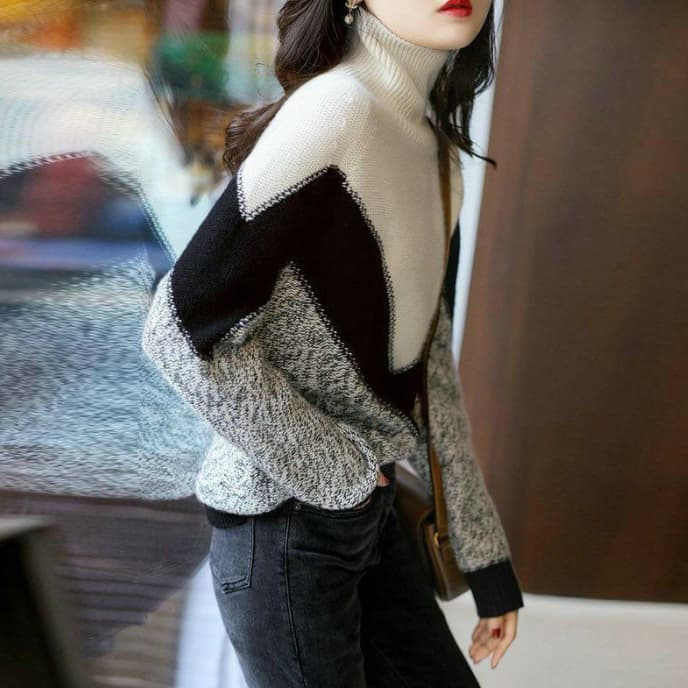 幾何学模様切替デザインニットタートルネック　レディース