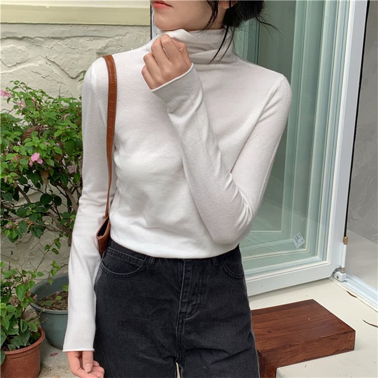冬の必需品 暖かニットタートルネックシャツ 女性用　タートルネック　レディース　長袖
