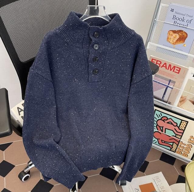 【メンズ 長袖 タートルネック】高襟ボタン付きニットセーター|秋冬の防寒×上品デザイン neckty+